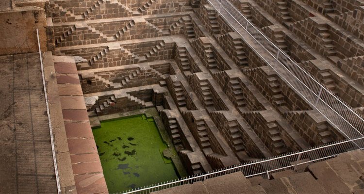 chand-baori-abhaneri-step-well-jaipur-tourism-opening-time-closing