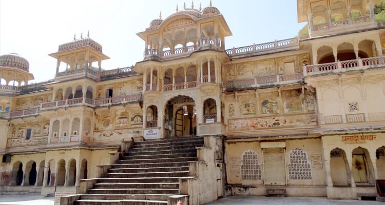 galtaji-temple-jaipur-tourism-history