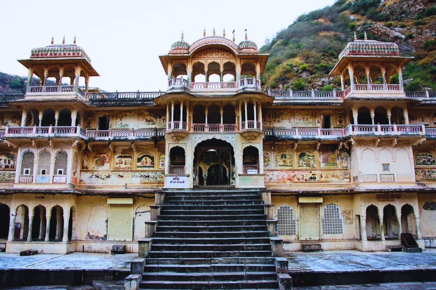 khole-ke-hanuman-ji-temple-jaipur-entry-ticket-price-jaipur-tourism.jpg