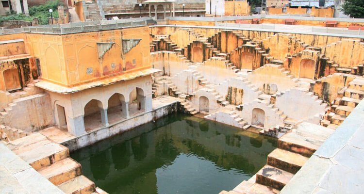 panna-meena-ka-kund-jaipur-tourism-entry-ticket-price