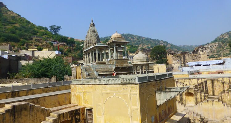 panna-meena-ka-kund-jaipur-tourism-location-address
