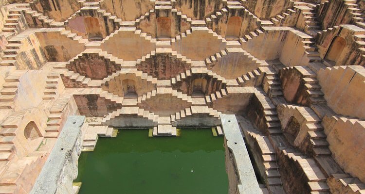 panna-meena-ka-kund-jaipur-tourism-opening-time-closing